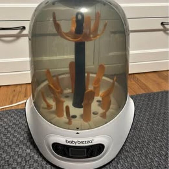 Baby Brezza Baby Bottle/Pump Part Sterilizer & Dryer - Picture 1 of 4